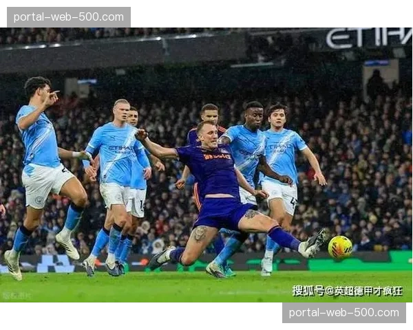 数据分析：曼城对阵阿森纳一役，中场区域的夺回球权次数比对手少15次。
