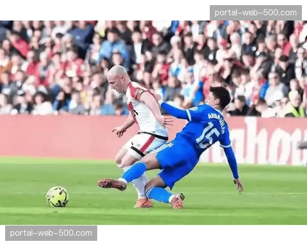 保级关键战天气预警：巴列卡诺主场降雨或影响比赛节奏与转换速度